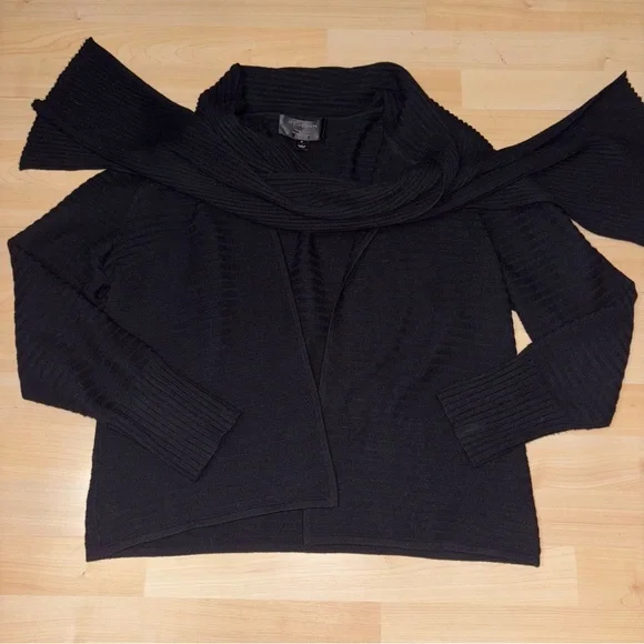 St. John 100% Cashmere Exclusively forNordstrom Cardigan Sweater Medium Luxury - Picture 5 of 10